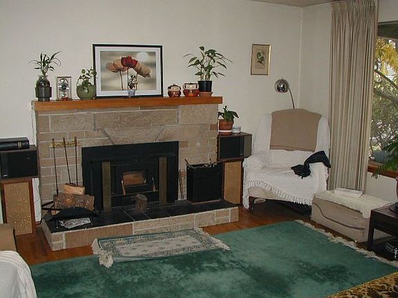 Living room with fireplace