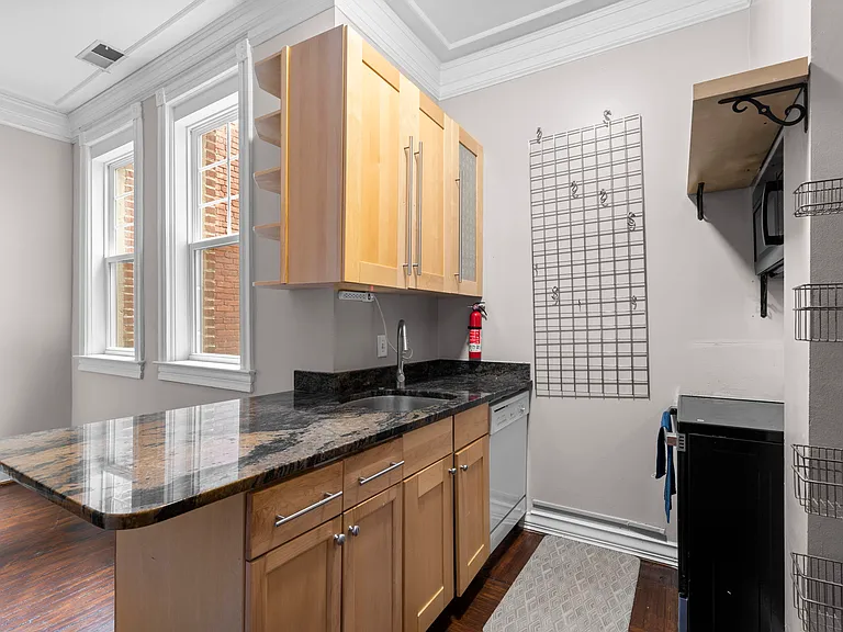 1326 Vermont Ave NW #4 — Photo 10