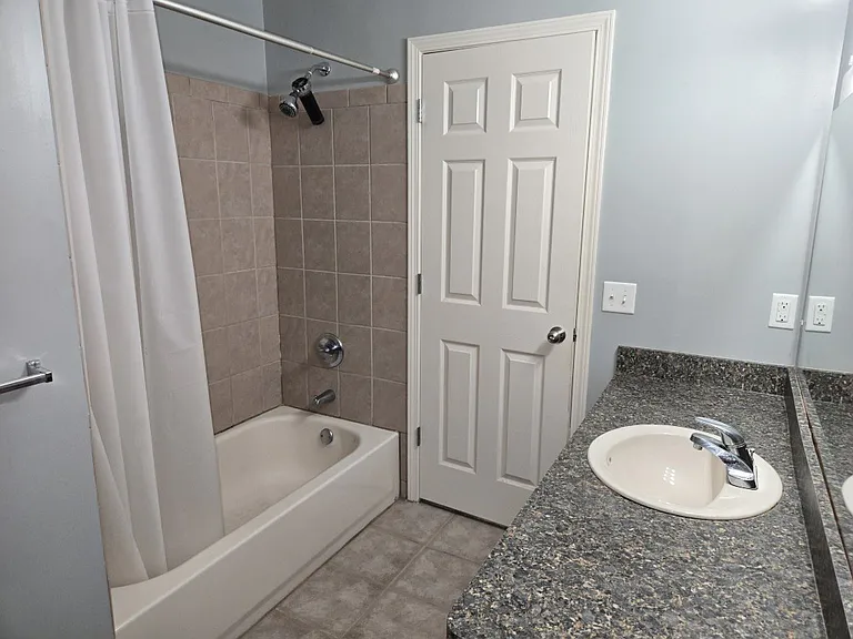 29949 Fox Run Cir #1 — Photo 19
