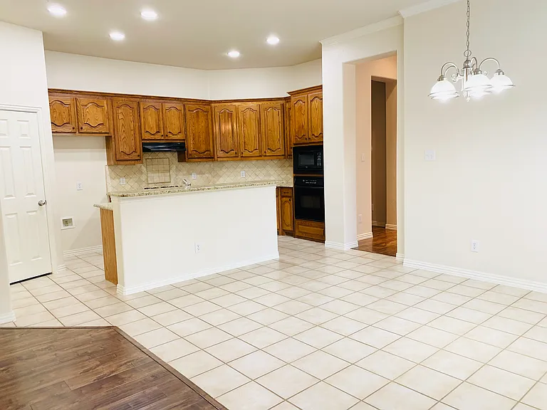 1505 Somerset Dr — Photo 20