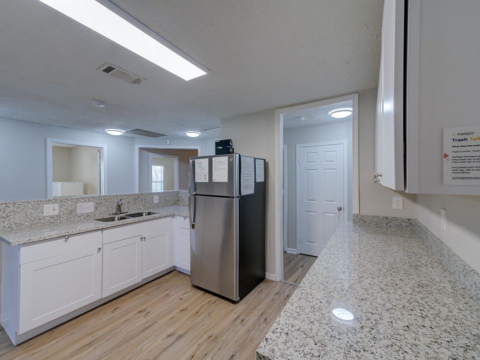 1st image of 8119 Panay Dr #13197013