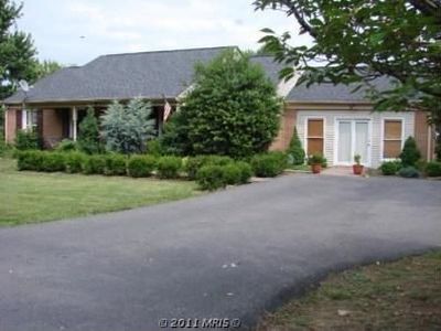 528 Church Ave, Stanley, VA, 22851