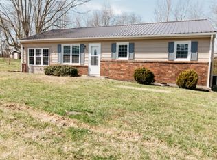 93 Happy Hills Dr, Campbellsville, KY 42718