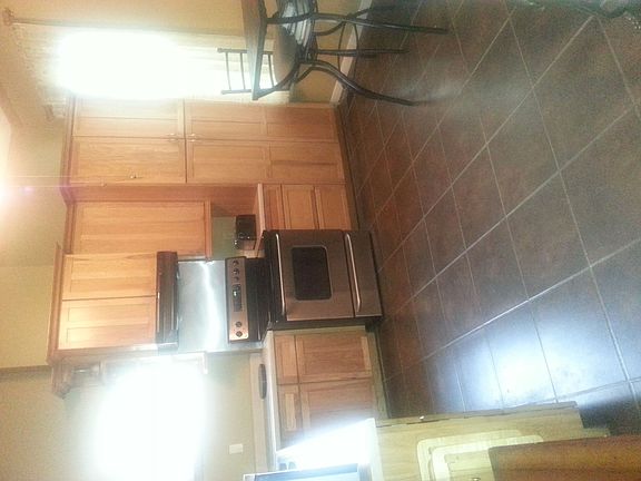 3rd image of 5024 Raymond Ave