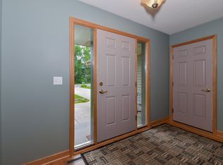 8038 Iris Ave, North Branch, MN 55056