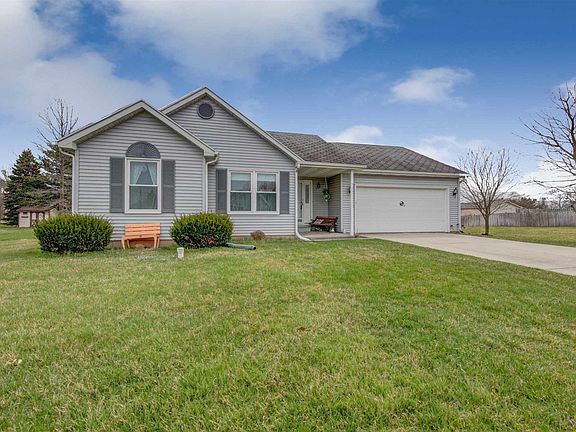 3rd image of 53332 Valley Springs Ct