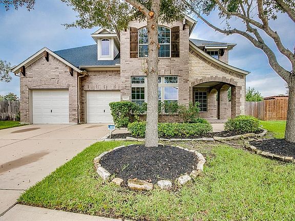 2nd image of 9811 Eagle Peak Ct