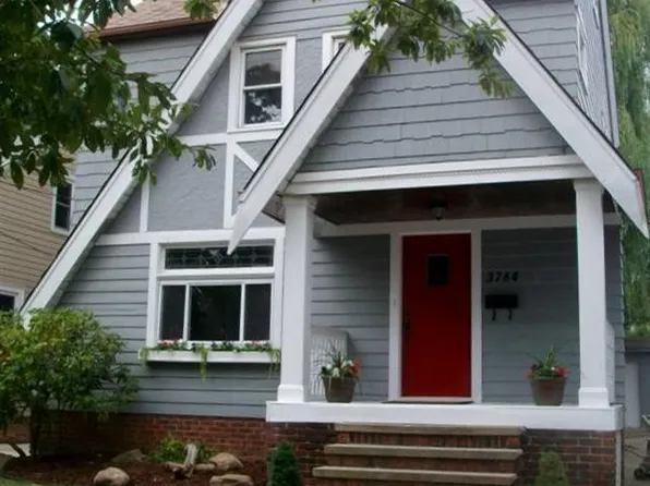 3784 W 129th St, Cleveland, OH 44111