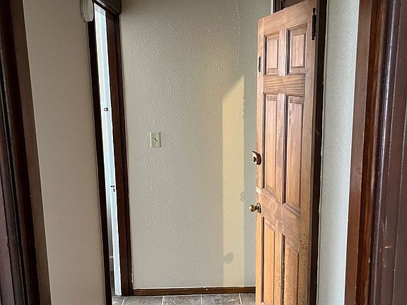 2nd image of 215 11th St #6B