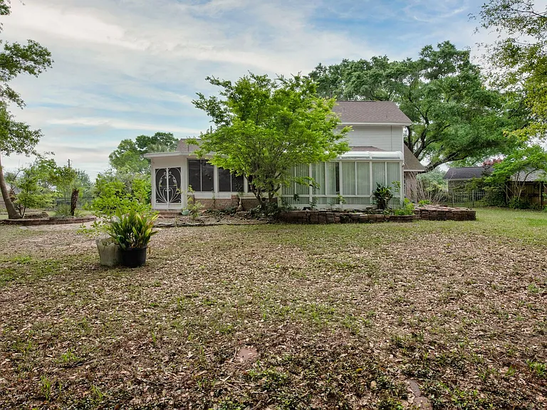 6740 Scotts Pl — Photo 40