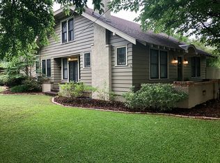 1001 S Locust St, Clarksville, TX 75426