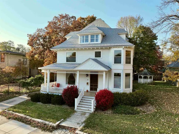 615 Saint Lawrence Avenue, Janesville, WI 53545