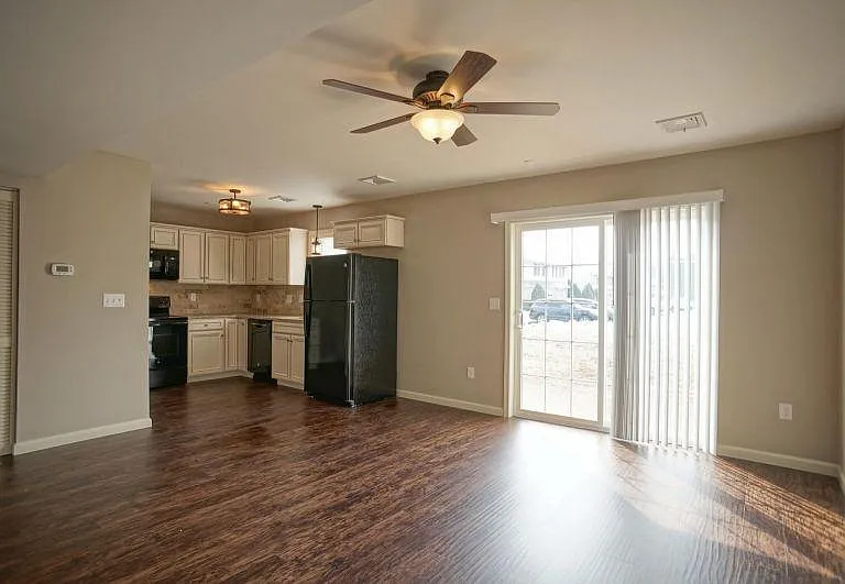 26 Spring View St — Photo 11
