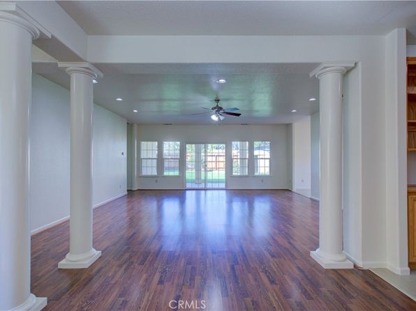 2305 Carmichael Way, Turlock, CA 95382