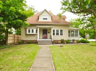 14279 Superior Rd, Cleveland Heights, OH 44118