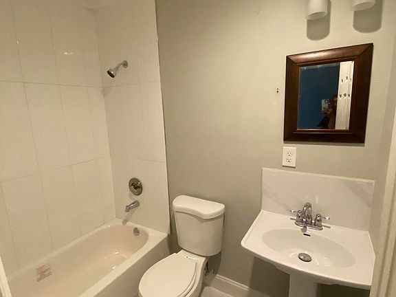 4th image of 1291 NW 30 Terrace
