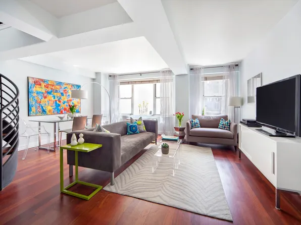 69 5th Ave APT 4D, New York, NY 10003