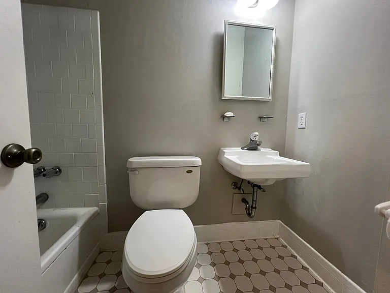 107 Richmond Way — Photo 12