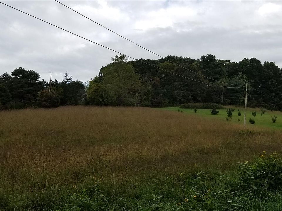 1st image of 5966 Willowbrook Ln