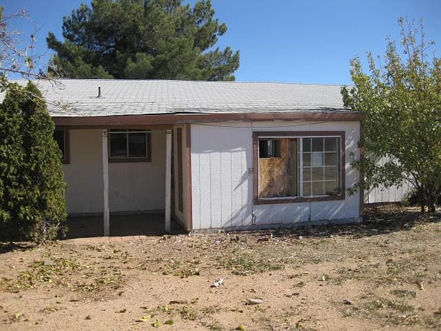 2nd image of 2882 N KINGS Highway