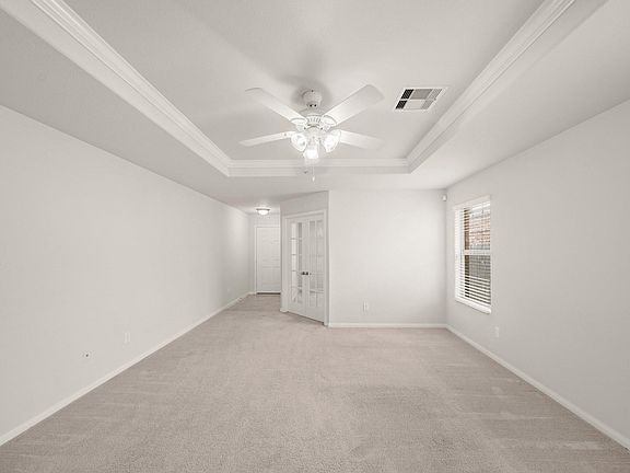 3rd image of 20126 Linden Spruce Lane