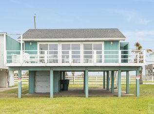 17417 Bristow Dr, Galveston, TX 77554