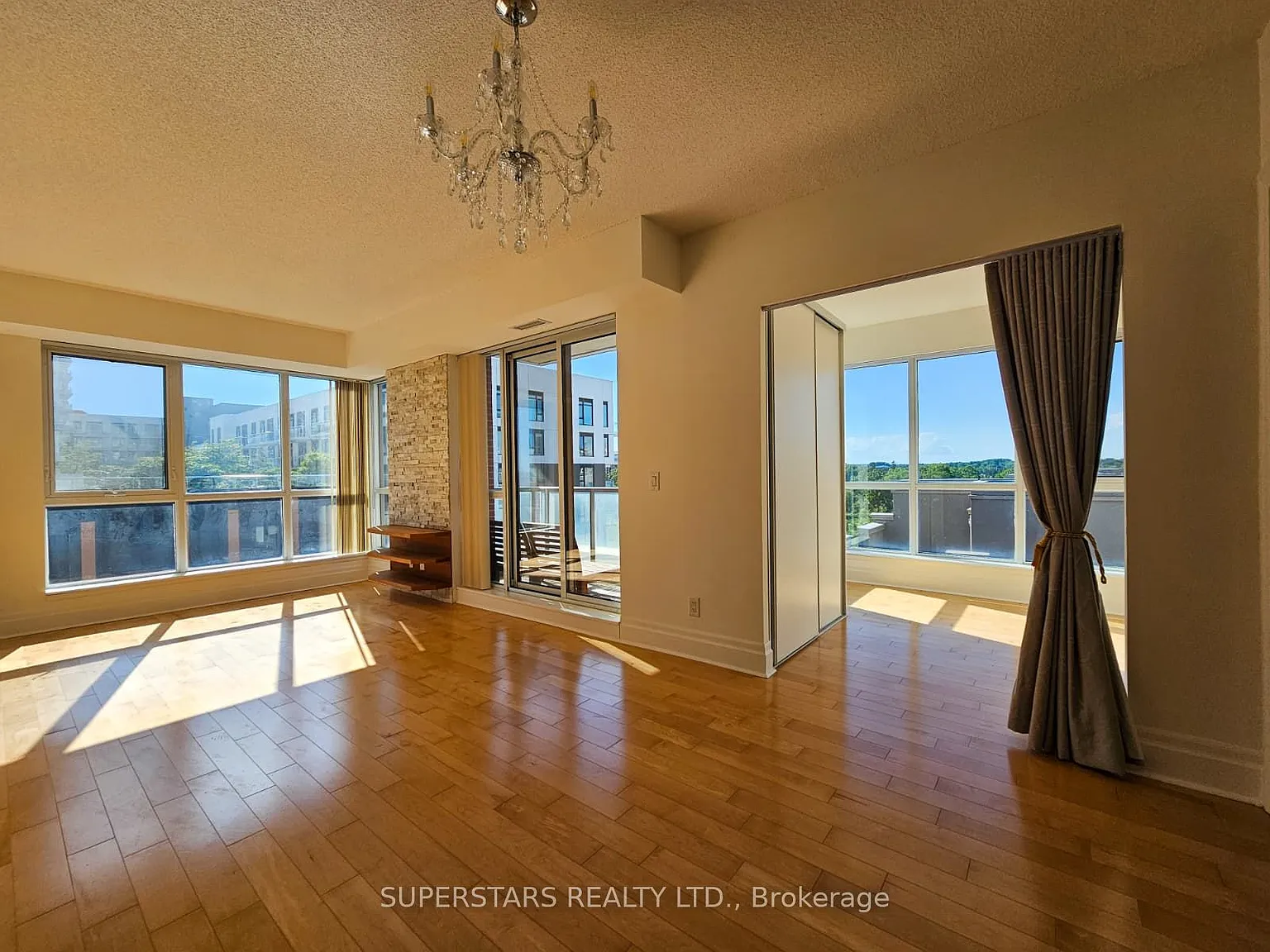 3 bed, $3,200 — Photo 4