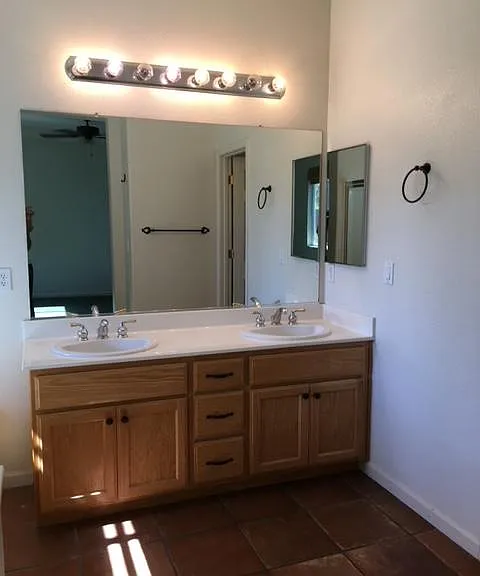 604 Snapdragon Ct — Photo 11