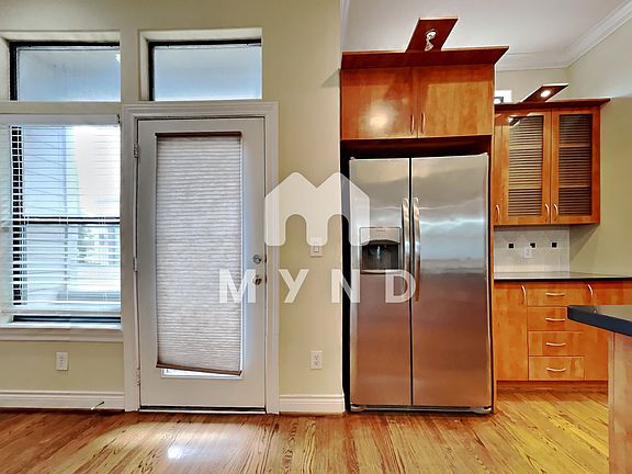 5th image of 1812 Rosalie St