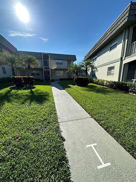 1st image of 395 Flanders Way #395-I