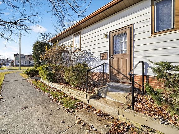 3rd image of 2802 Klusner Ave