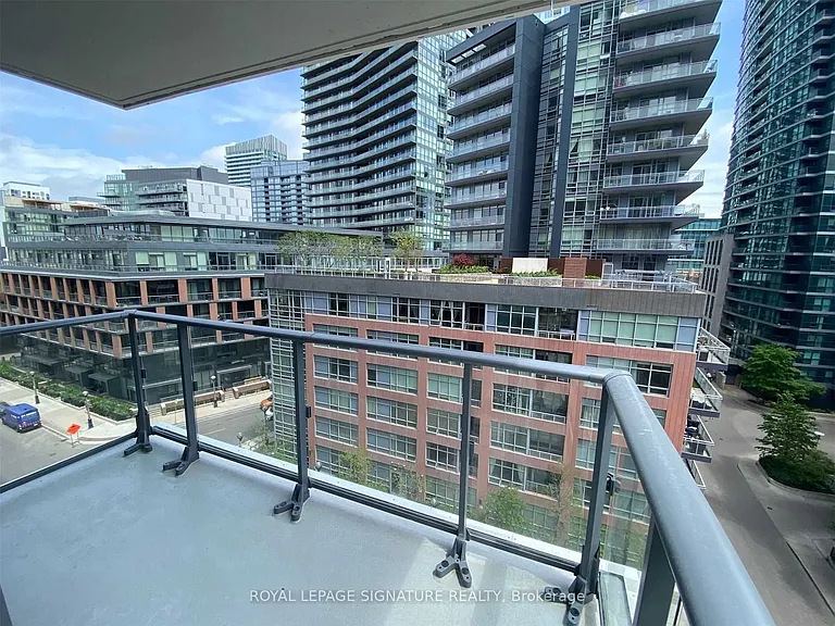 38 Iannuzzi St #810 — Photo 12