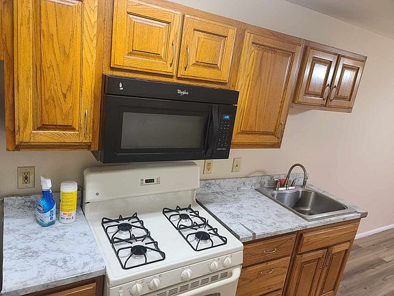 5th image of 6827 Michigan Ave #3