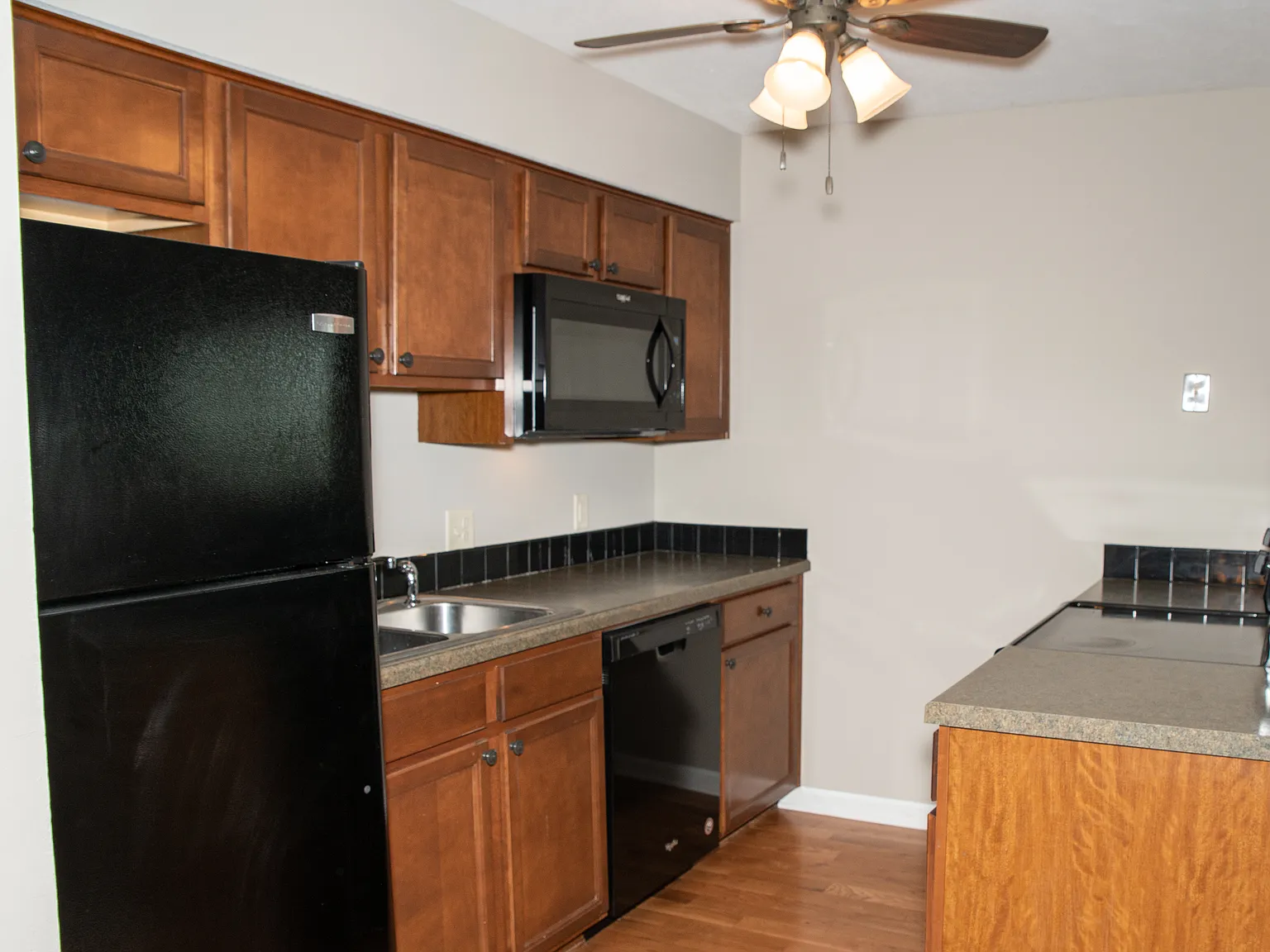 Hanscom Court — Photo 2