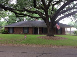 5919 Clematis Dr, Baton Rouge, LA 70808