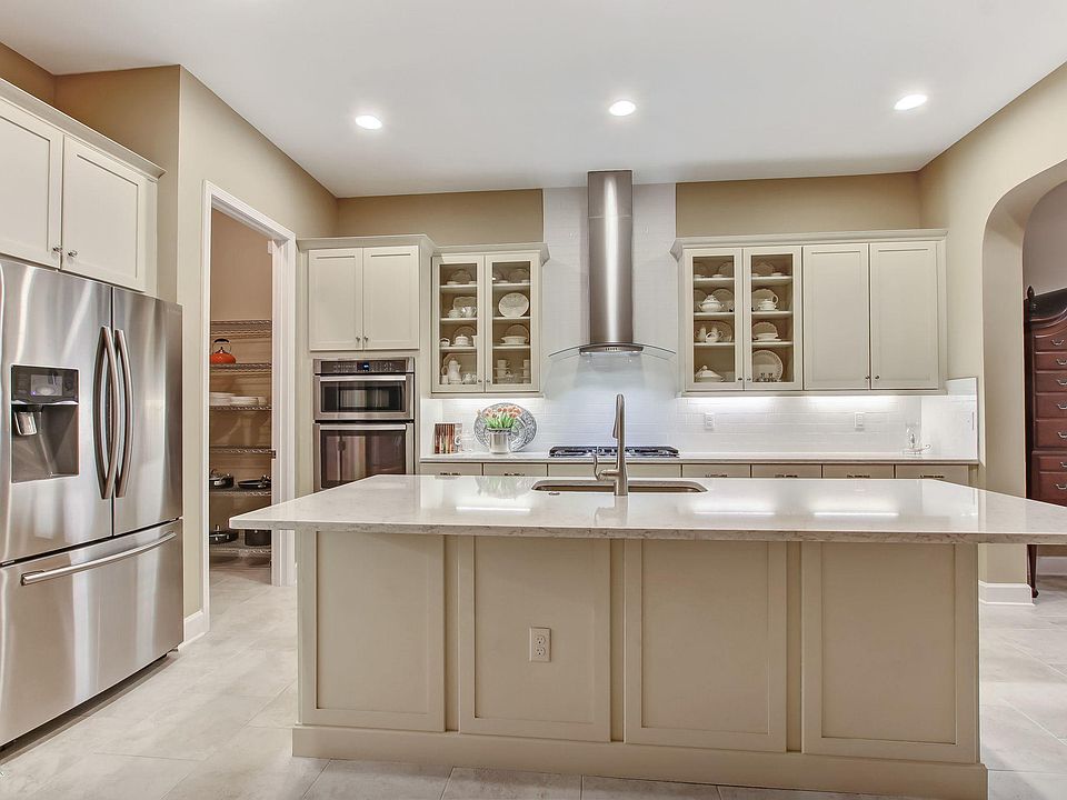 1st image of 473 Wingstone Dr