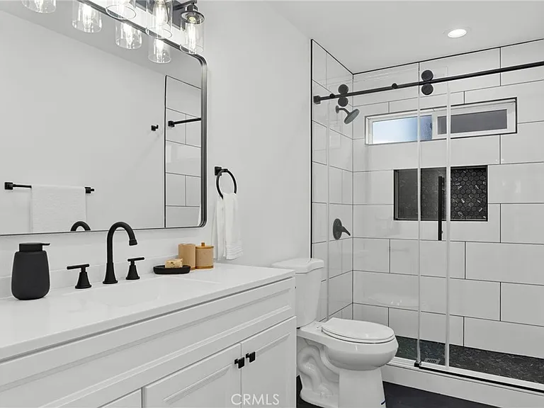 4747 Pixie Ave — Photo 5