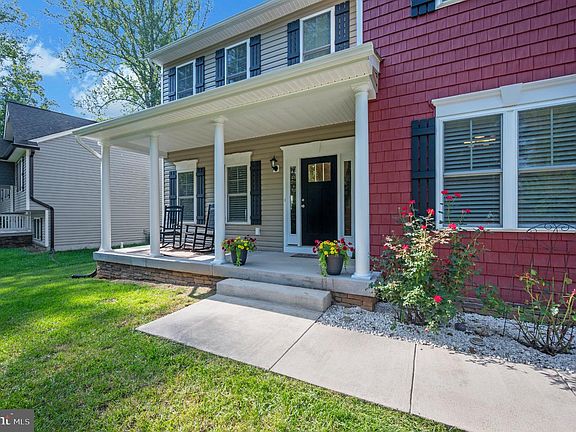 4th image of 208 Spotswood Rd