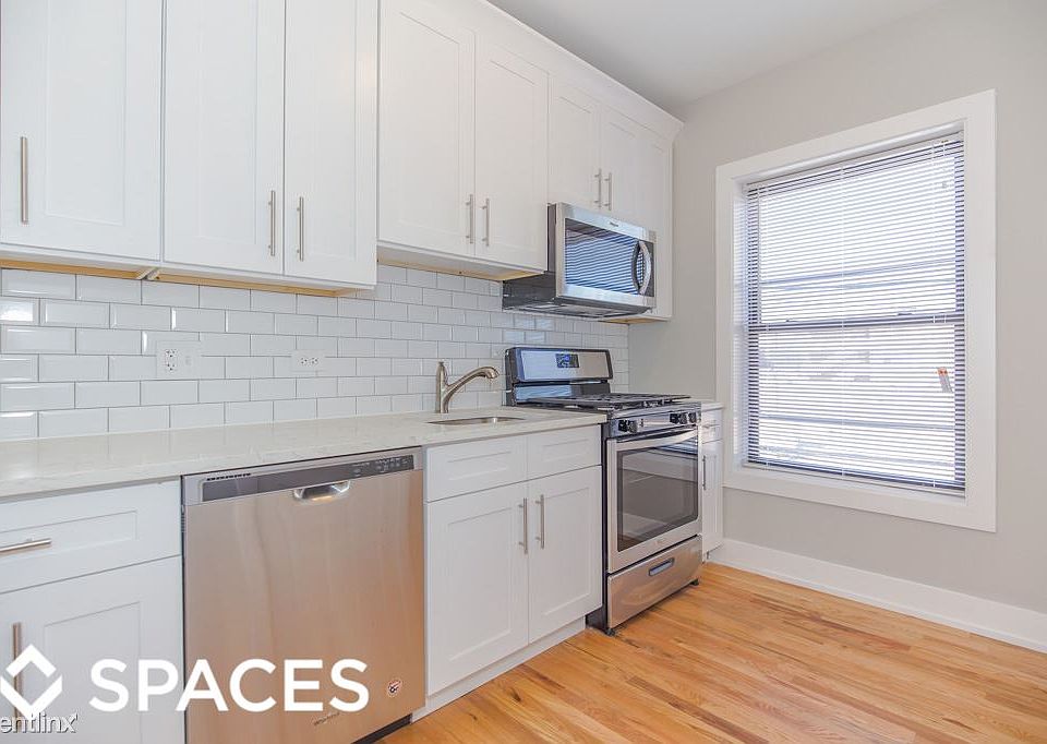 1st image of 820 W Cuyler Ave #822-224