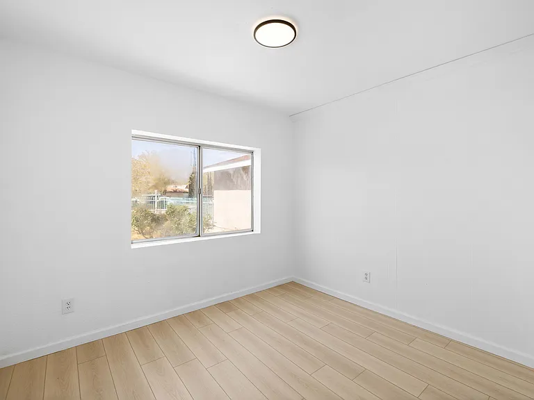 3501 W Avenue K13 — Photo 18