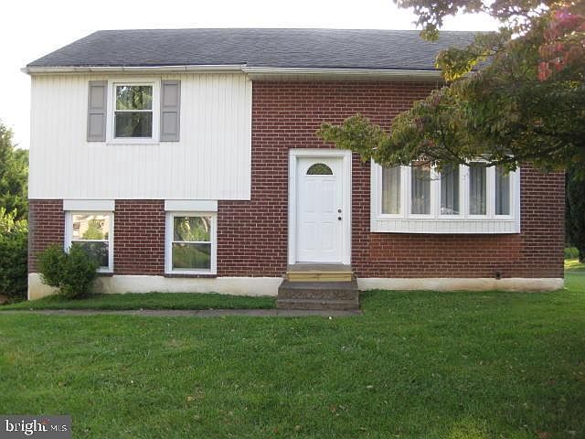 1st image of 3508 Springmill Rd