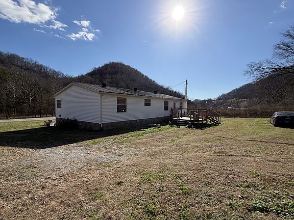 5th image of 859 Pleasant Shade Hwy