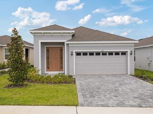 180 Duckweed Ave, Fruitland Park, FL 34731