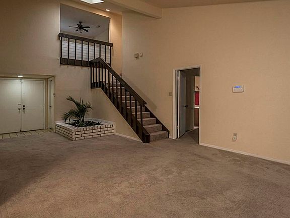 5th image of 6438 Grandvale Dr