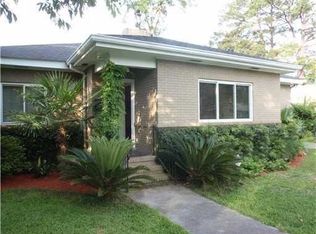 111 E 60th St, Savannah, GA 31405