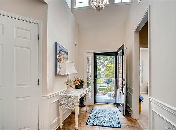 5th image of 23266 Kingfisher Dr