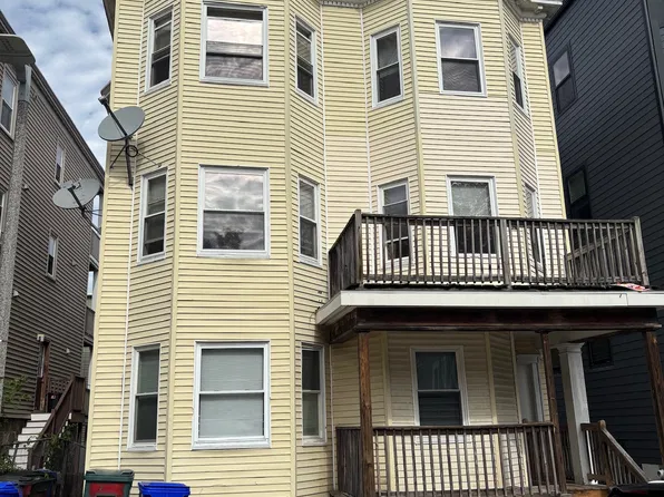 32 Woodford St Unit 3, Dorchester, MA 02125
