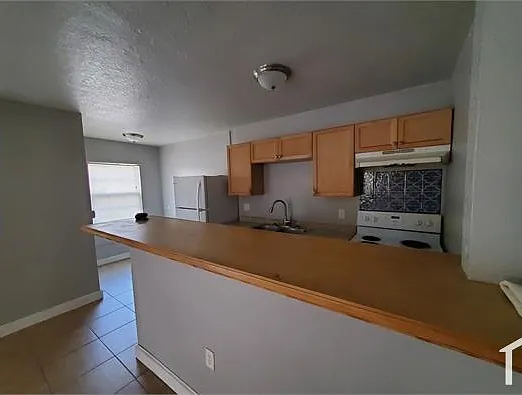 1419 E Main St #1419 — Photo 5