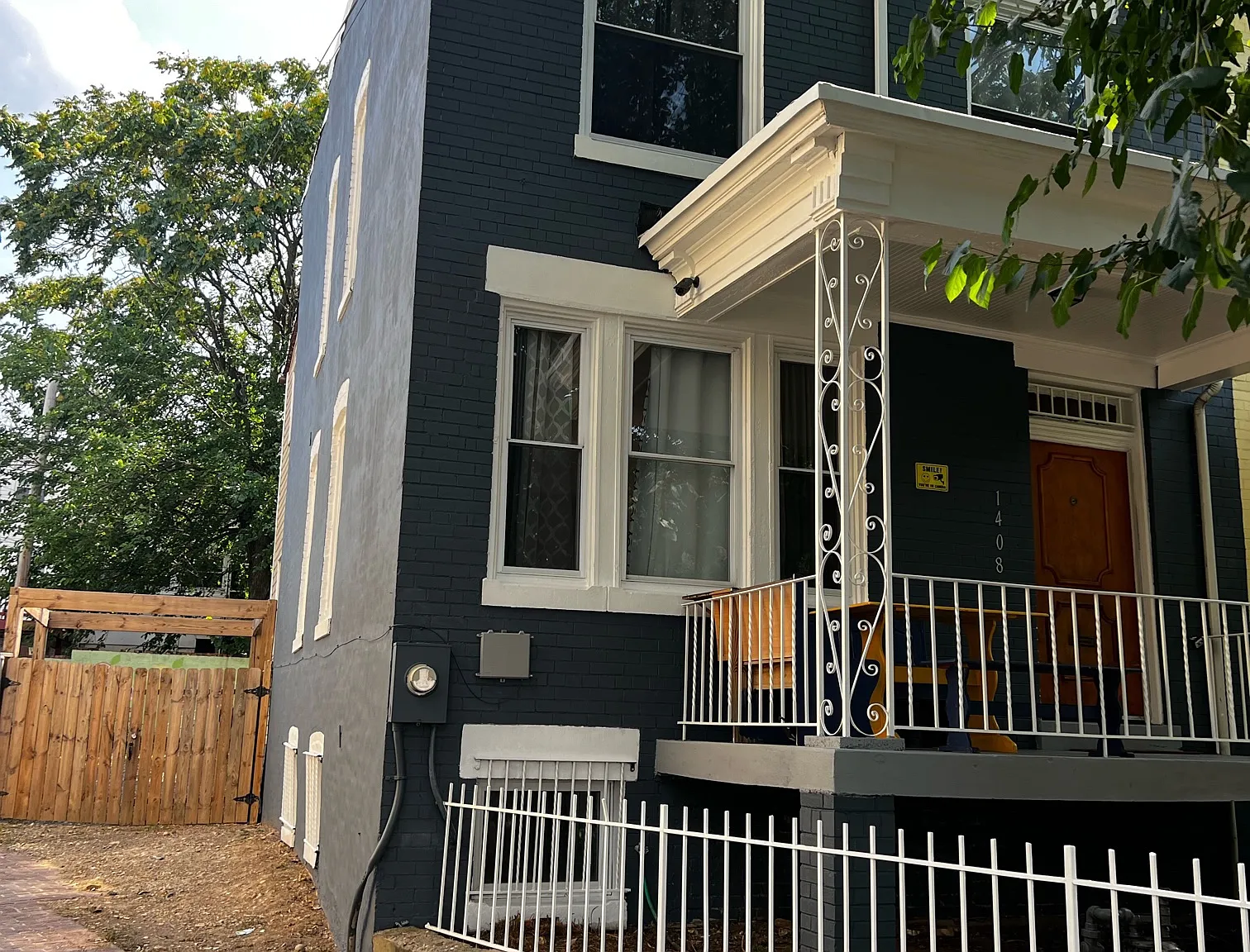 1408 Perry Pl NW — Photo 1
