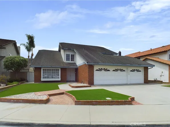 4566 Wellington Ct, Cypress, CA 90630